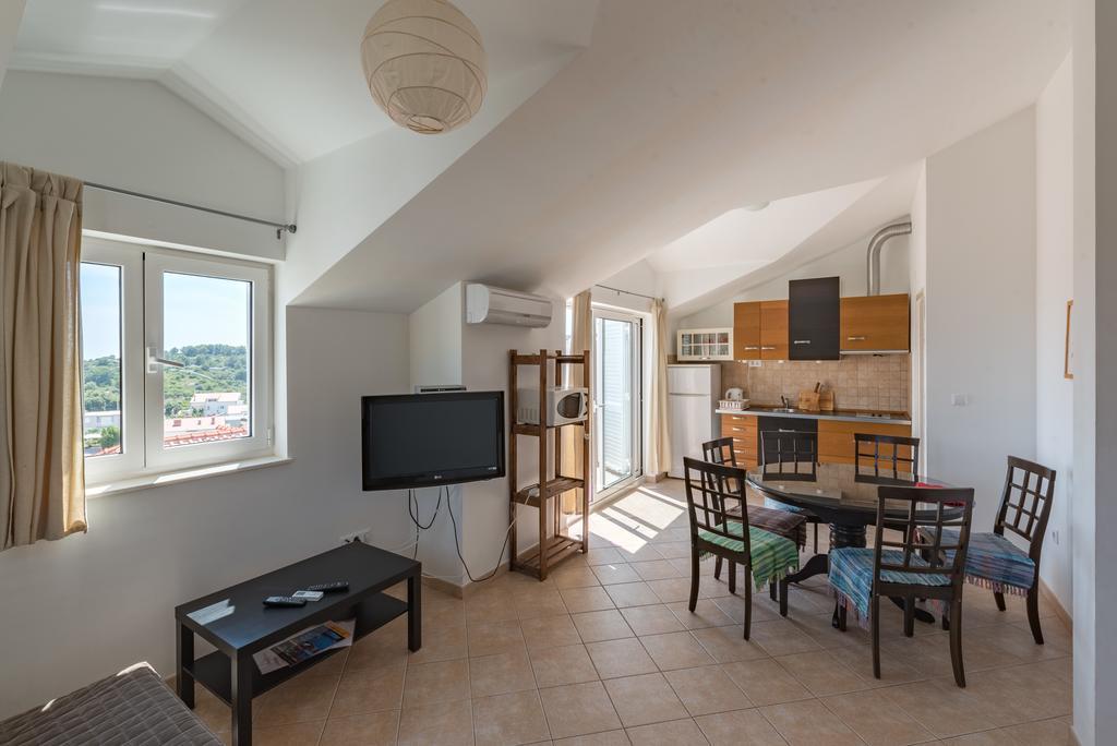Apartments Mazuran Hvar Town Habitación foto